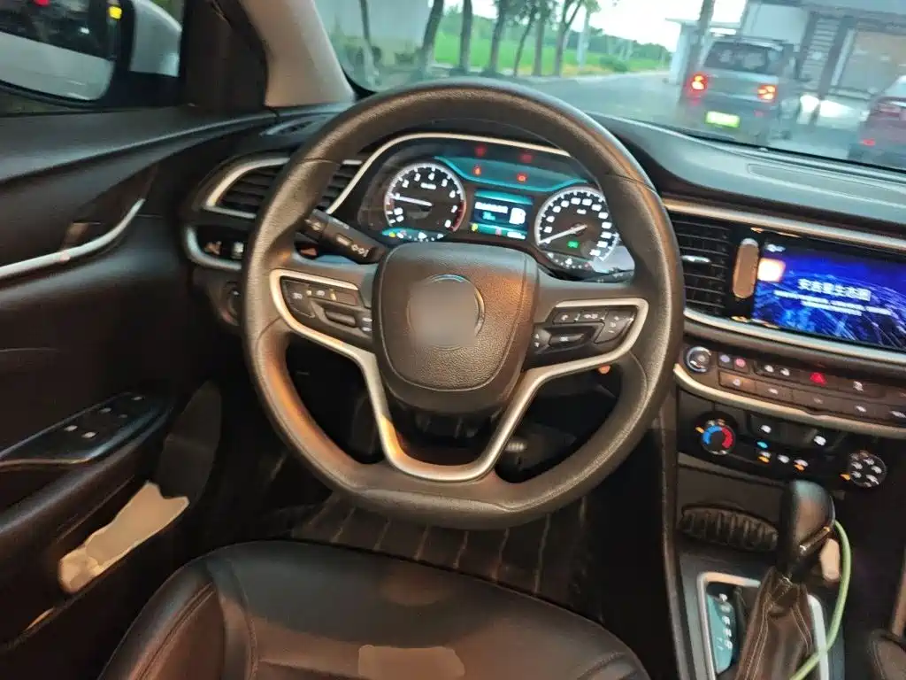 Buick Excelle GT 2021 — фото 3