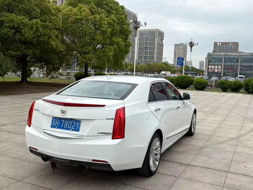 Cadillac ATS-L 2015 — фото 1