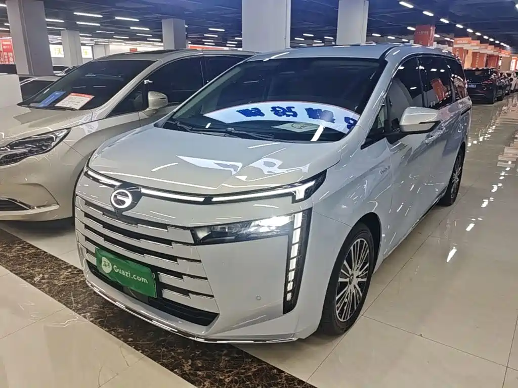 GAC Motor E8 PHEV 2024 — фото 2