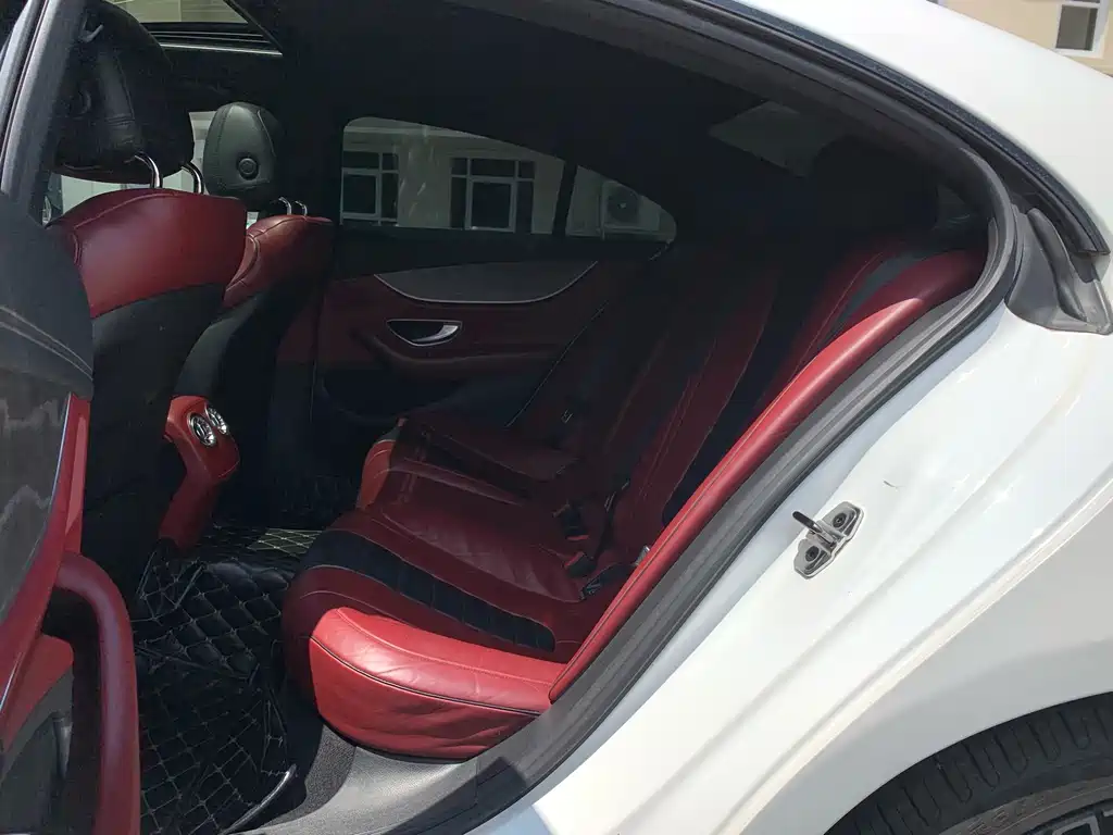 Mercedes-Benz CLS 2020 — фото 15
