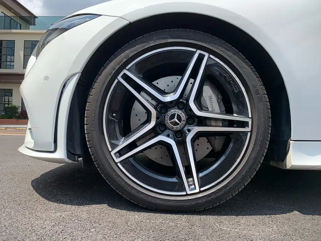 Mercedes-Benz CLS 2020 — фото 9