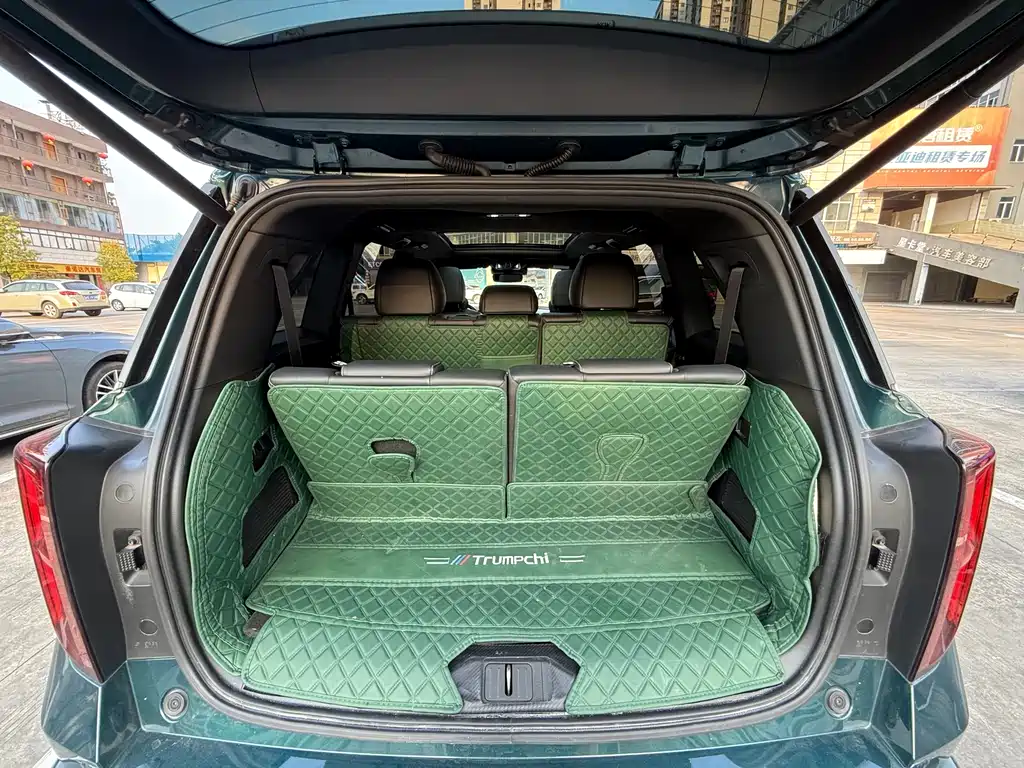 GAC Motor Trumpchi GS8 2023 — фото 16