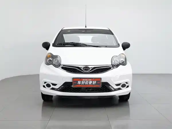 BYD F0 2015