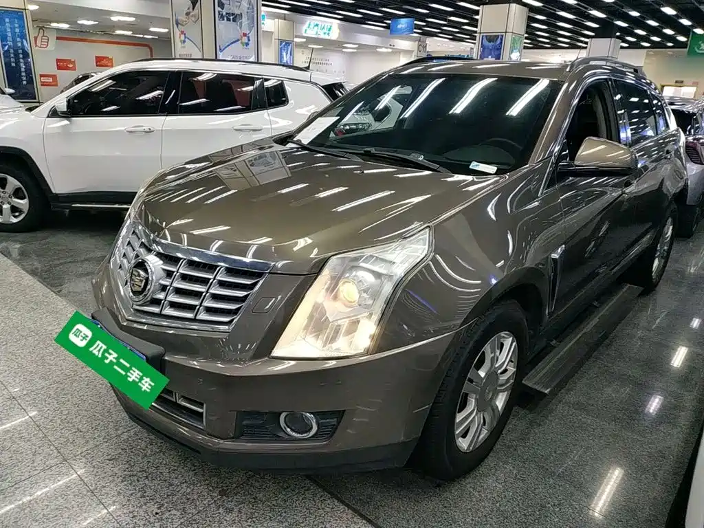 Cadillac SRX 2015 — фото 2