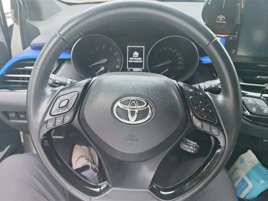 Toyota IZOA 2019 — фото 15