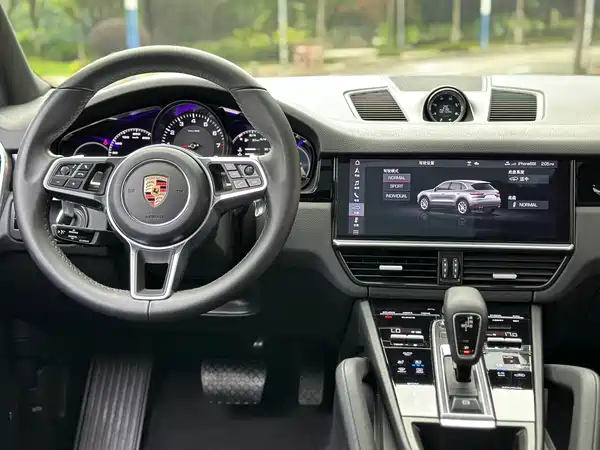 Porsche Cayenne 2019