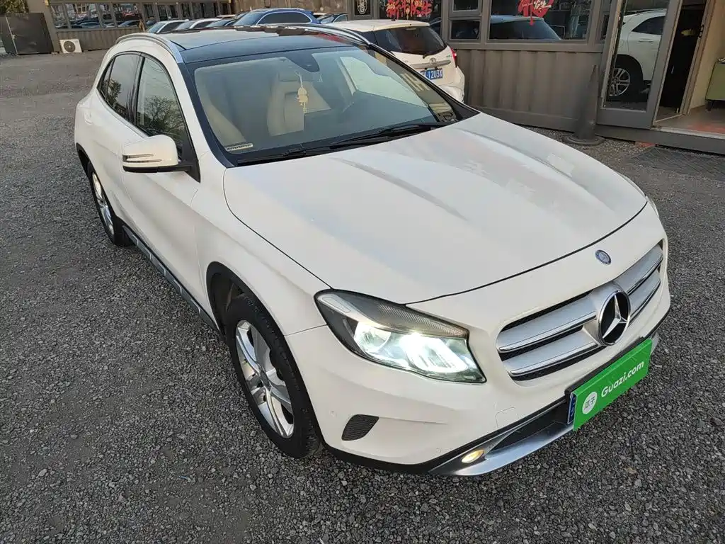 Mercedes-Benz GLA 2017 — фото 22