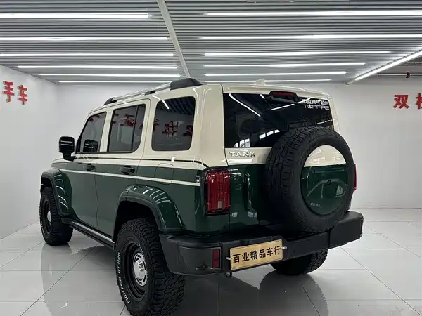 Tank 300 2021