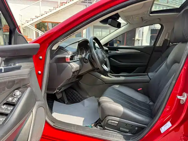 Mazda Atenza 2020