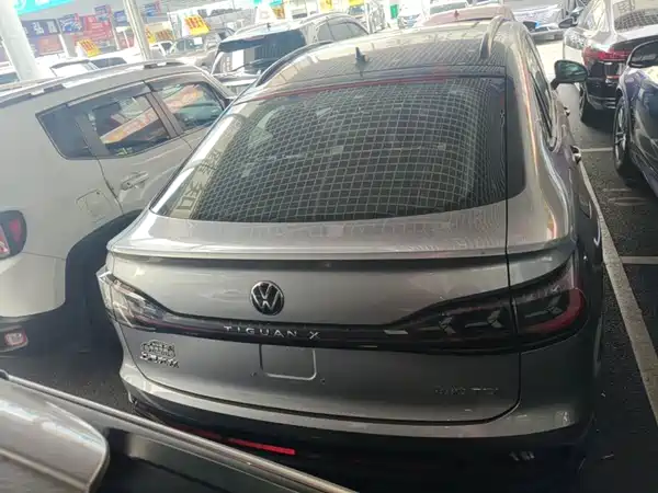 Volkswagen Tiguanx 2023