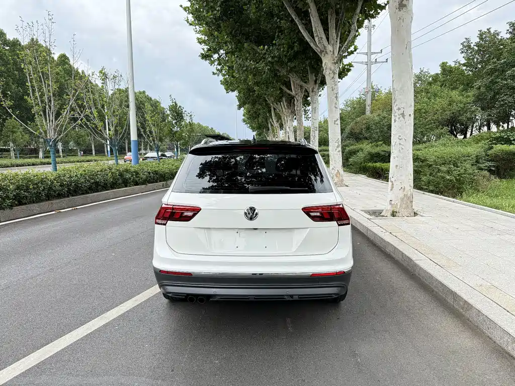 Volkswagen Tiguan L 2020
