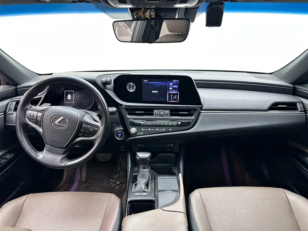 Lexus ES 2021 — фото 10