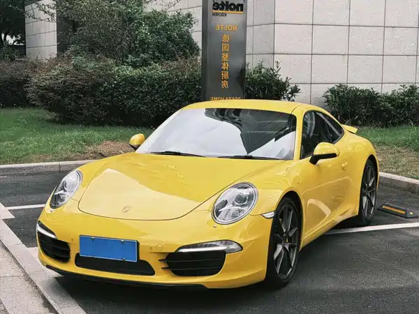 Porsche 911 2015