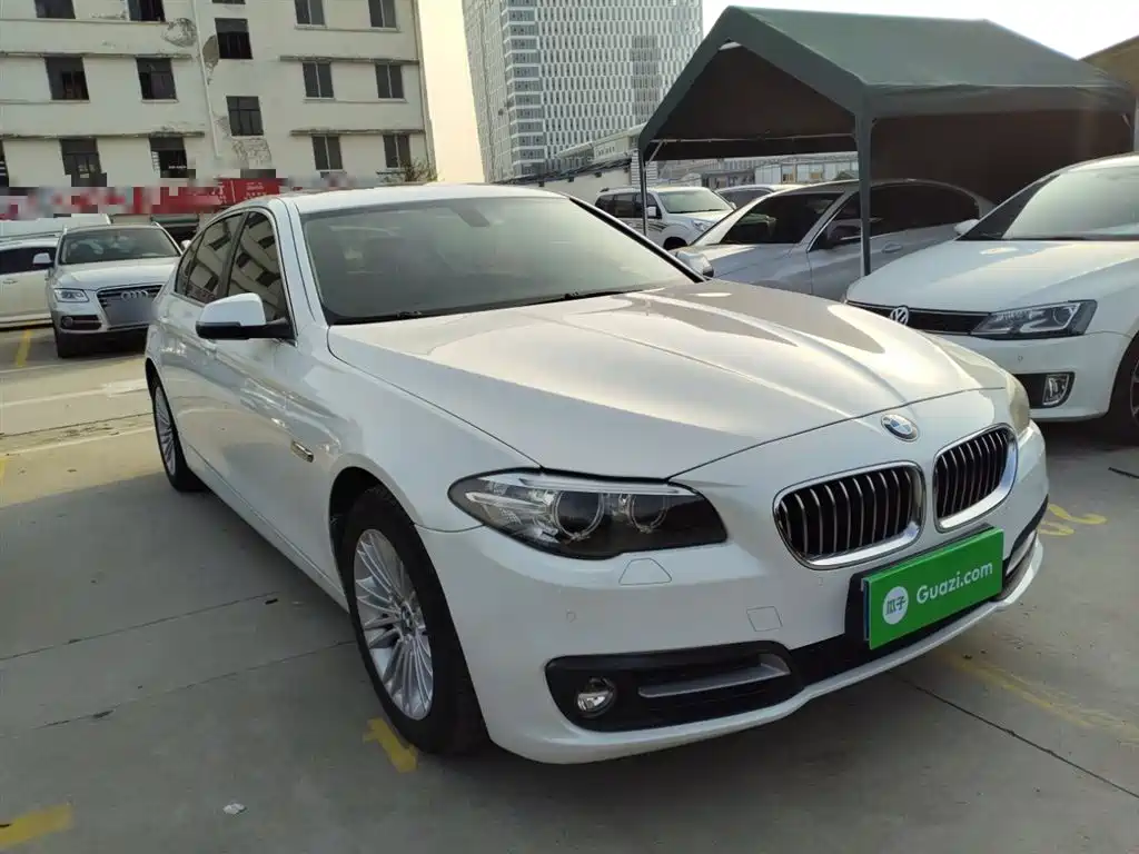 BMW 5 Series 2016 — фото 4