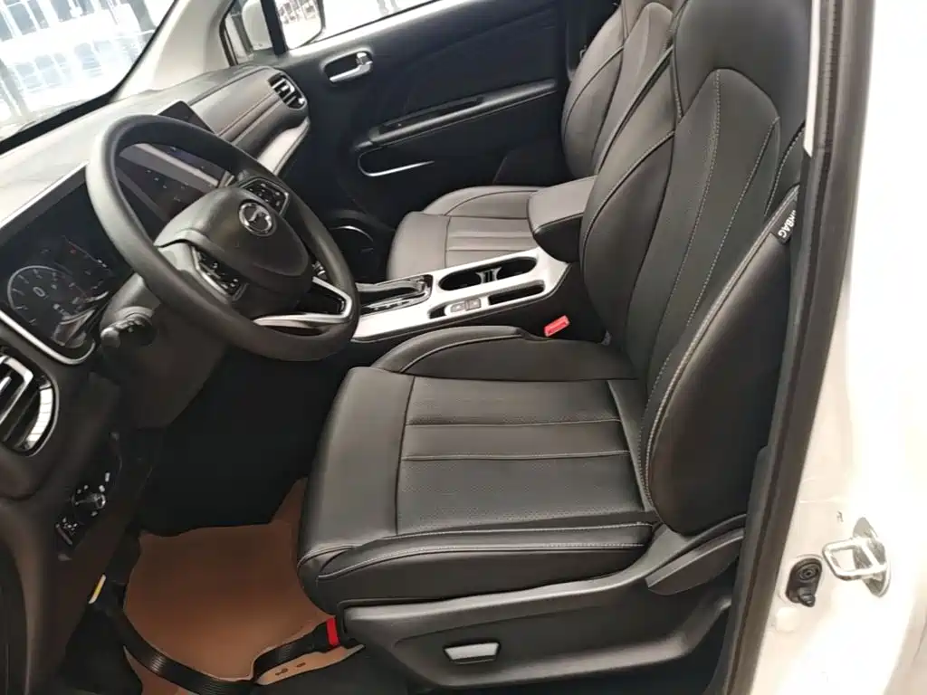 GAC Motor Trumpchi GS3 2023 — фото 15