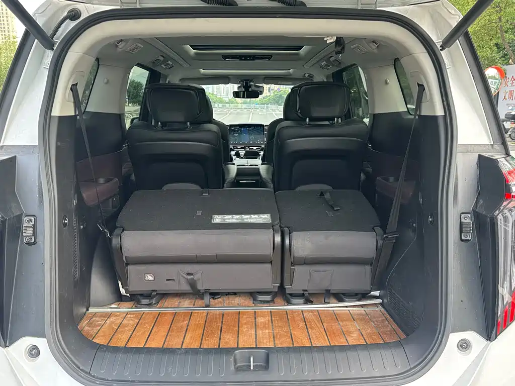 GAC Motor Trumpchi M8 2023 — фото 15