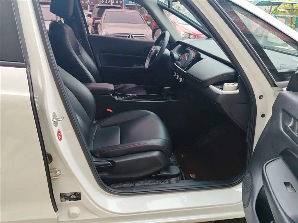 Honda Fit 2024 — фото 20
