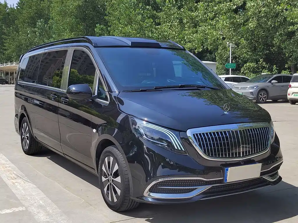 Mercedes-Benz Vito 2023 — фото 3