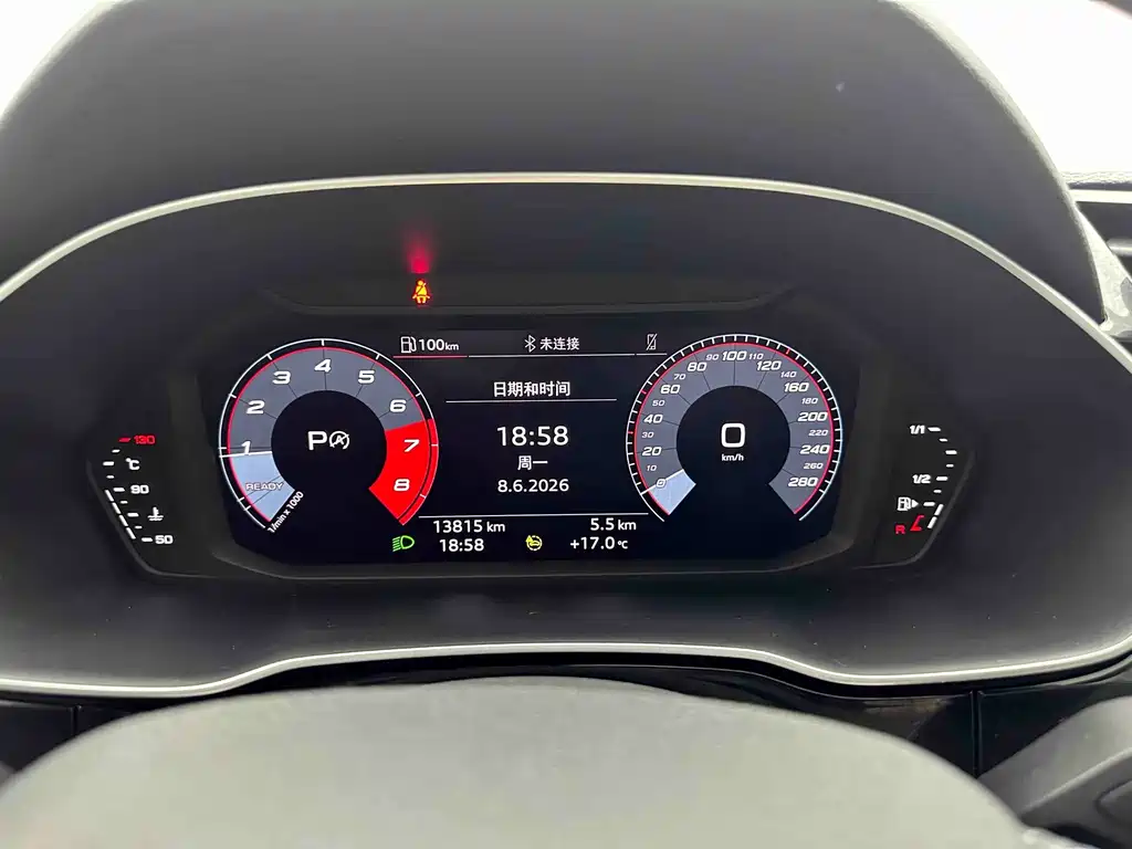 Audi Q3 2022 — фото 18