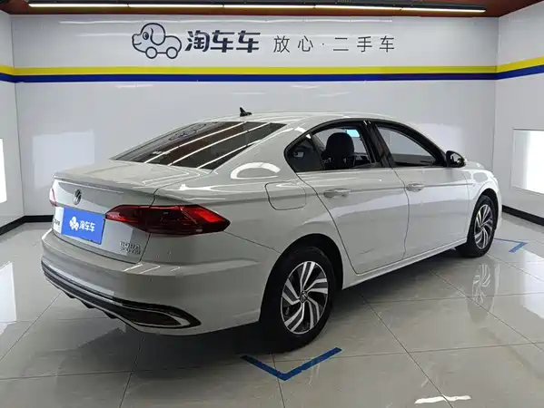Volkswagen Bora 2022