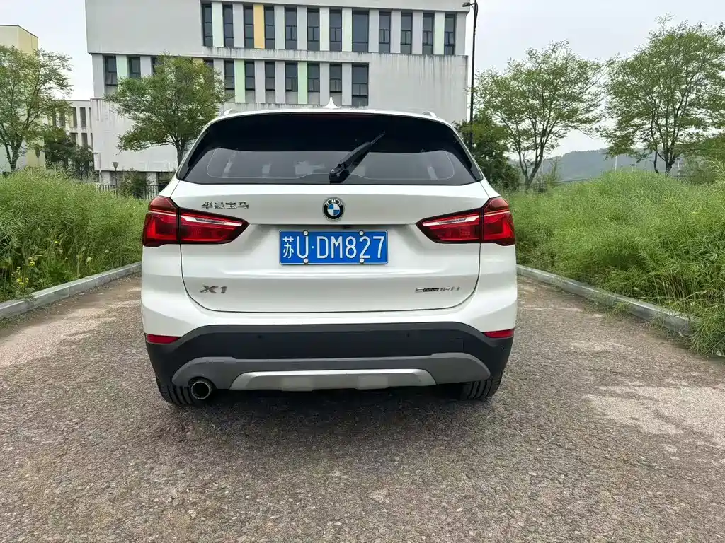 BMW X1 2019 — фото 4