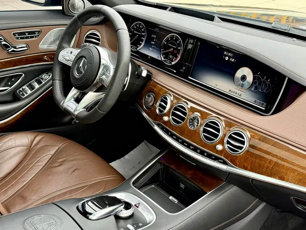 Mercedes-Benz S-Class AMG 2016 — фото 14