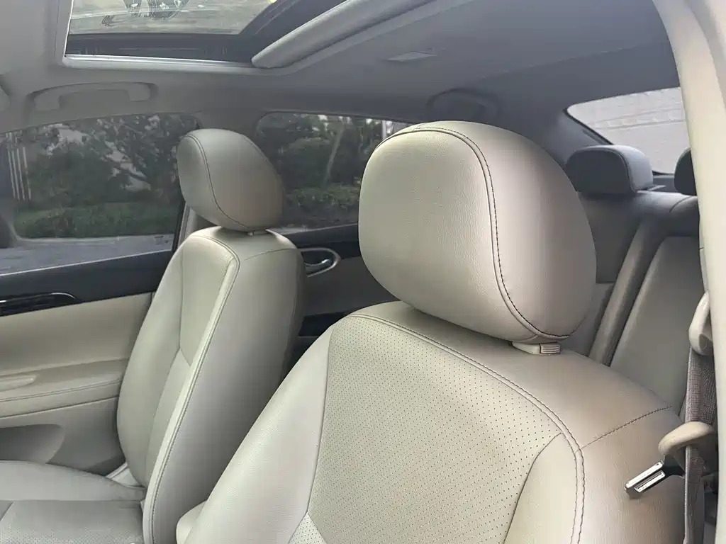 Nissan Sylphy 2017 — фото 25