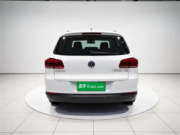 Volkswagen Tiguan 2015