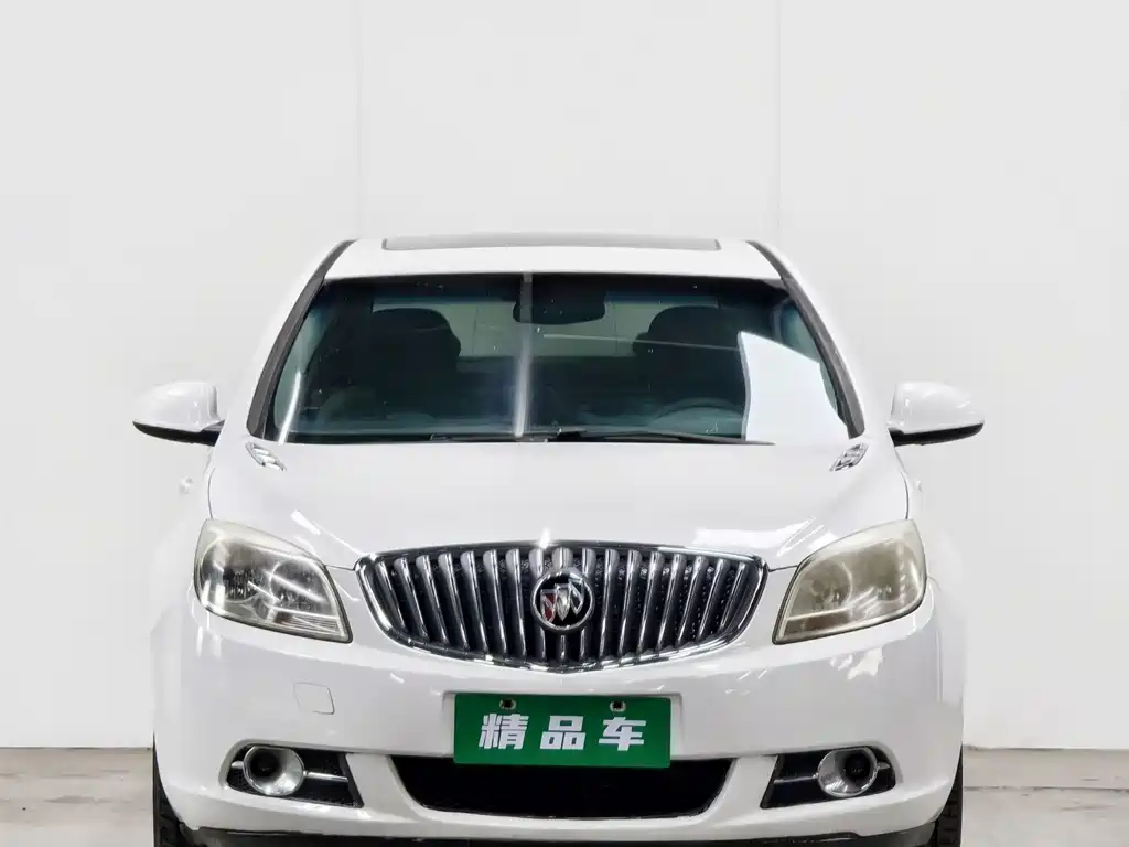 Buick Excelle 2014 — фото 2