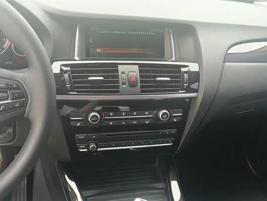 BMW X3 2016 — фото 13