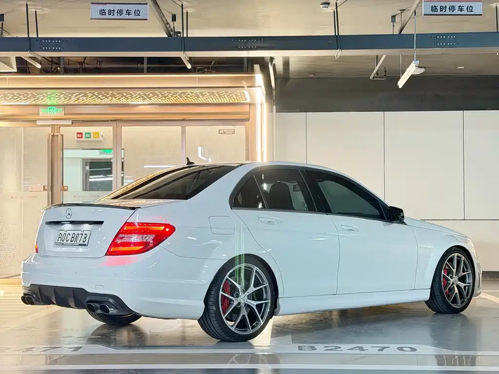 Mercedes-Benz C-Class AMG 2014 — фото 4