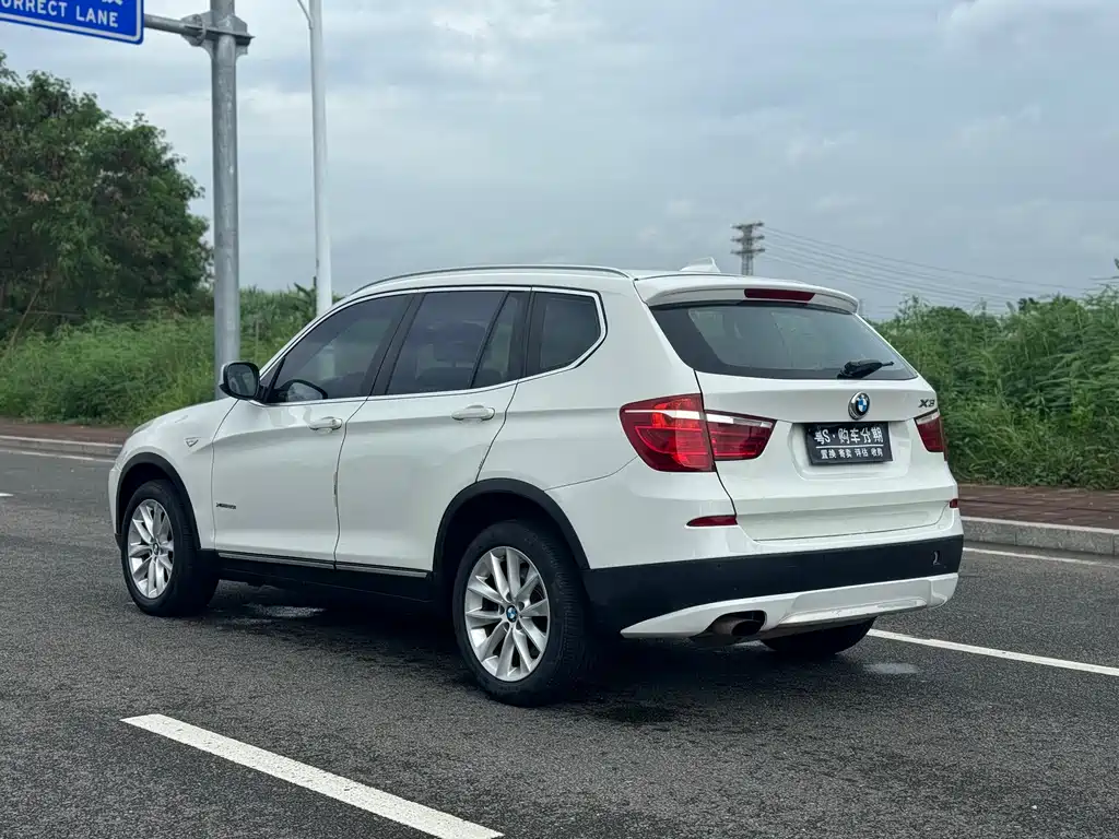 BMW X3 2013 — фото 19