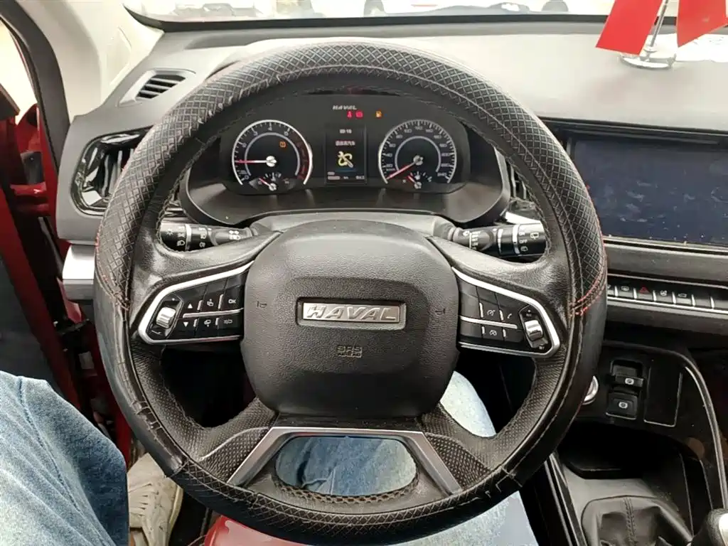 Haval H2s 2017 — фото 11