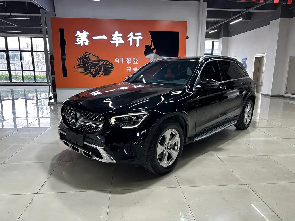 Mercedes-Benz GLC 2020 — фото 1