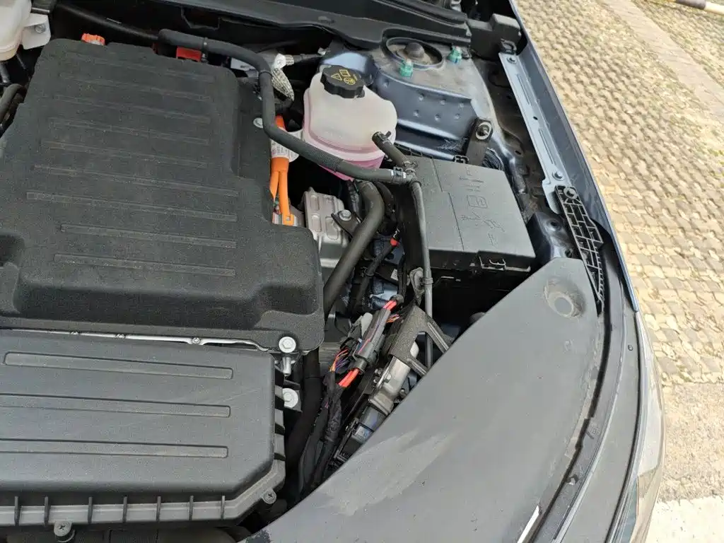 BYD Seal 05 DM-i 2025 — фото 22