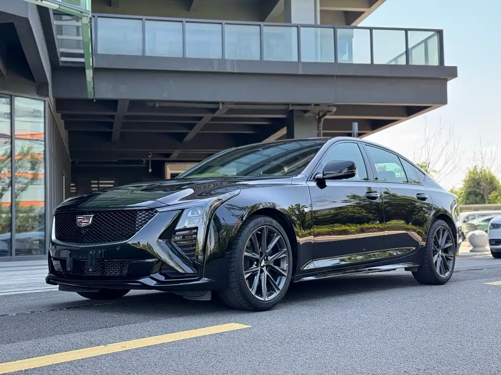 Cadillac CT5 2026 — фото 13