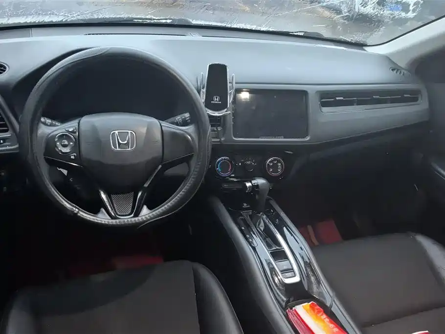 Honda Vezel 2020 — фото 12
