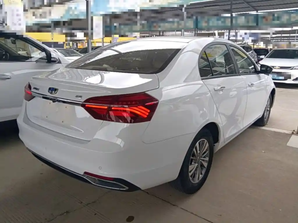 Geely Emgrand 2019