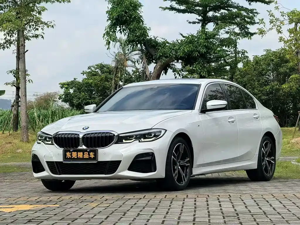 BMW 3 Series 2022