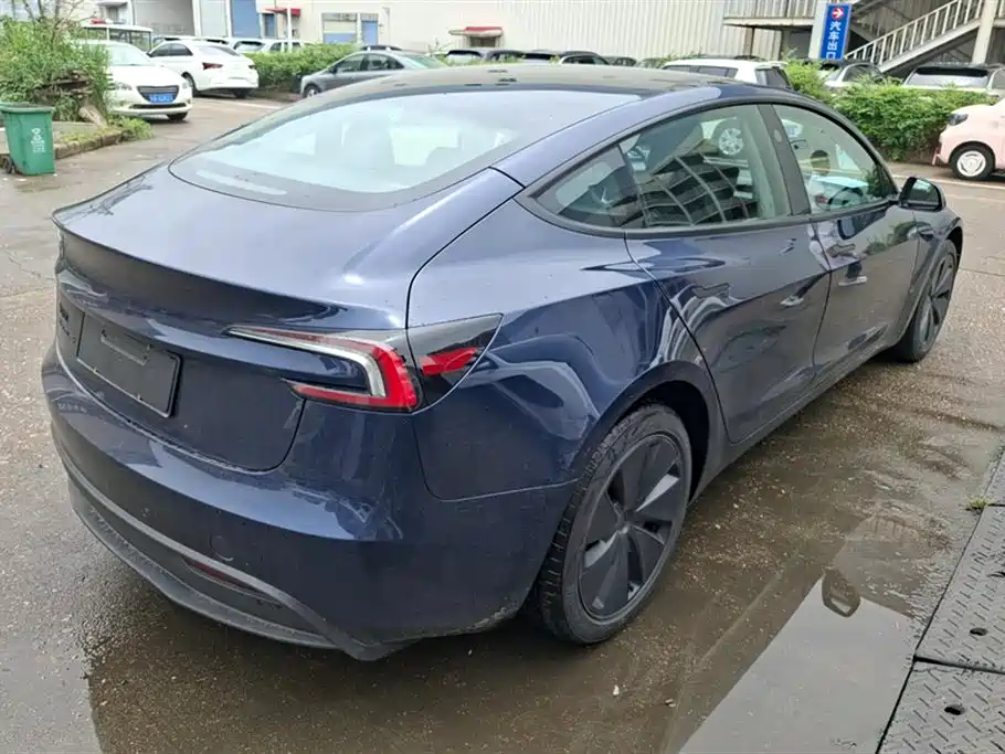 Tesla Model 3 2026