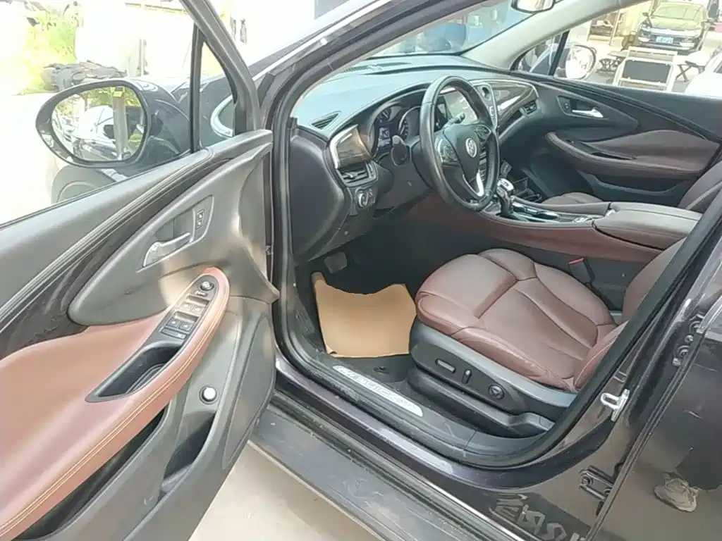 Buick Envision Plus 2017 — фото 16
