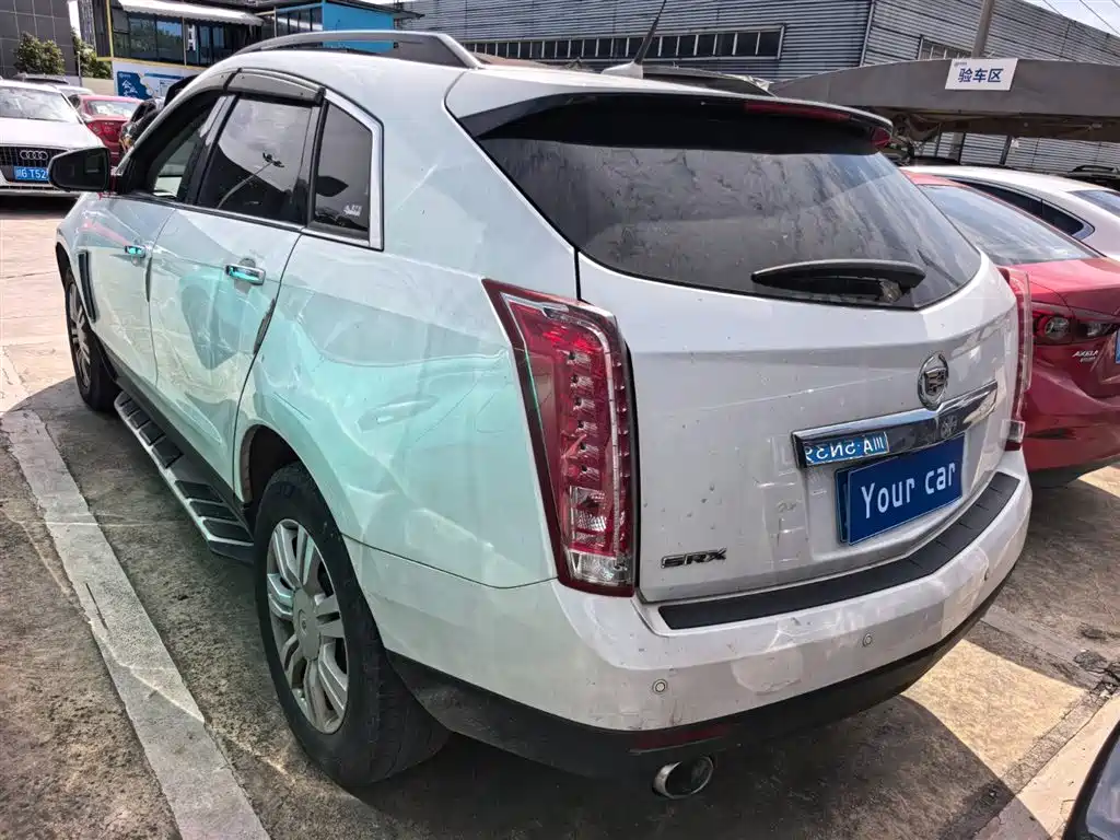 Cadillac SRX 2016 — фото 4