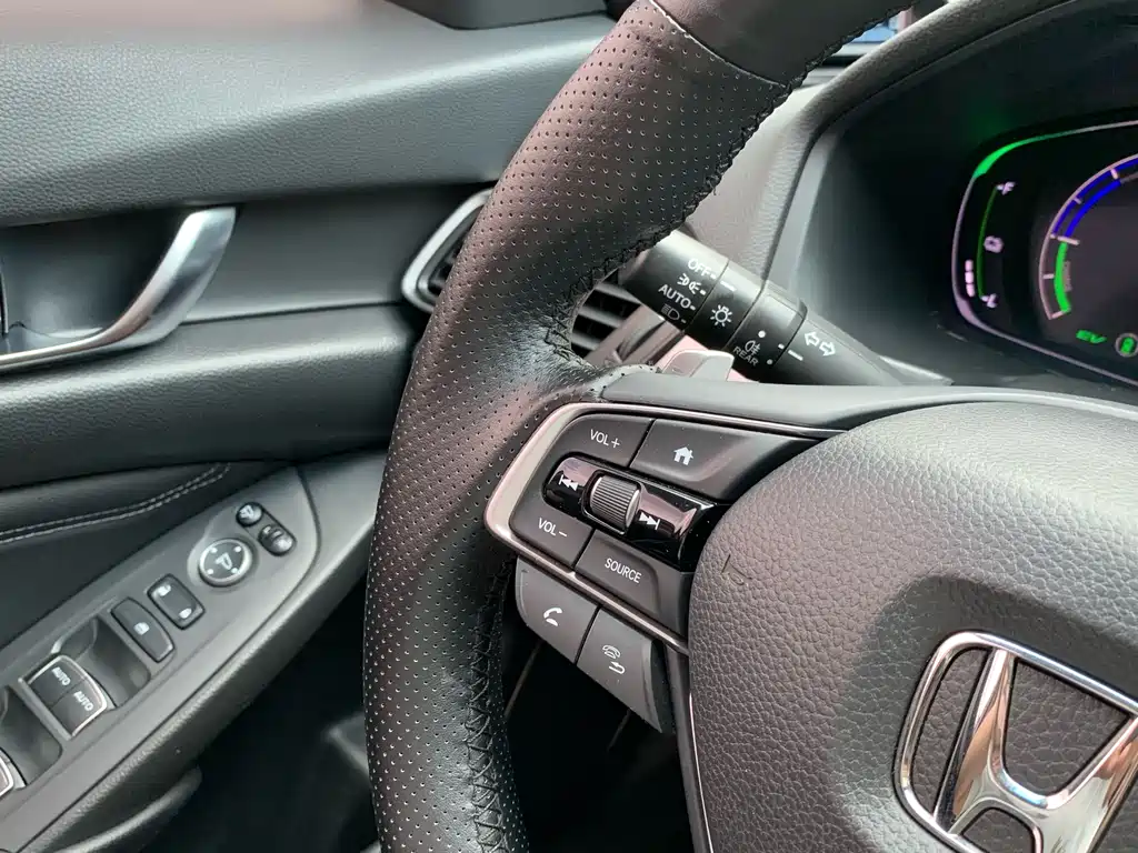 Honda Accord 2021 — фото 23