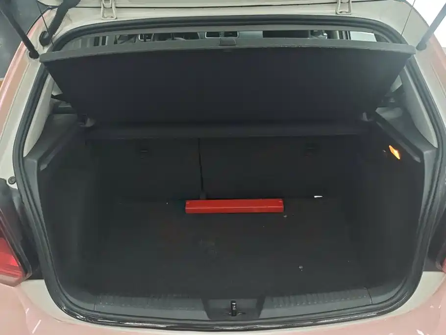 Volkswagen Polo 2016