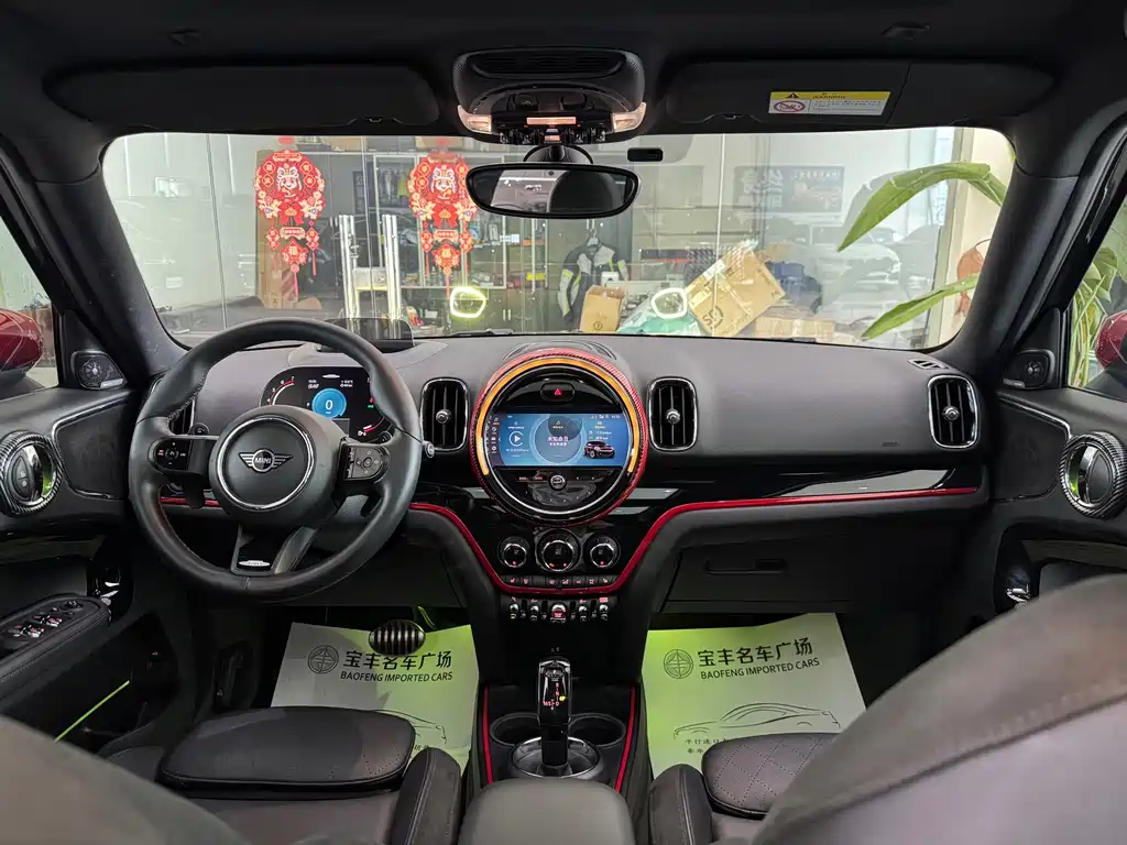 MINI JCW Countryman 2021 — фото 12
