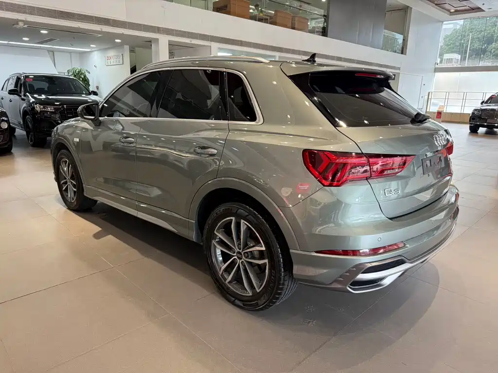 Audi Q3 2022