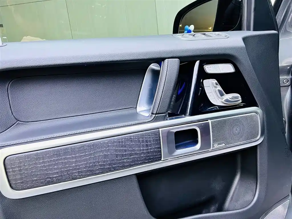 Mercedes-Benz G-Class 2021 — фото 11