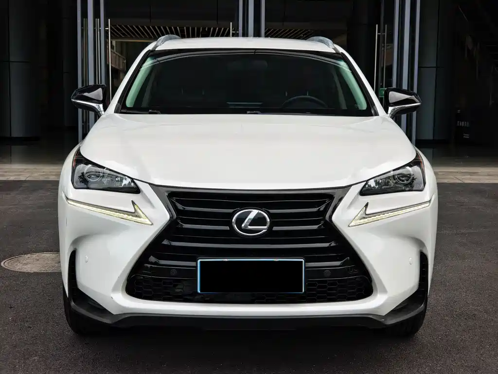 Lexus NX 2016 — фото 2