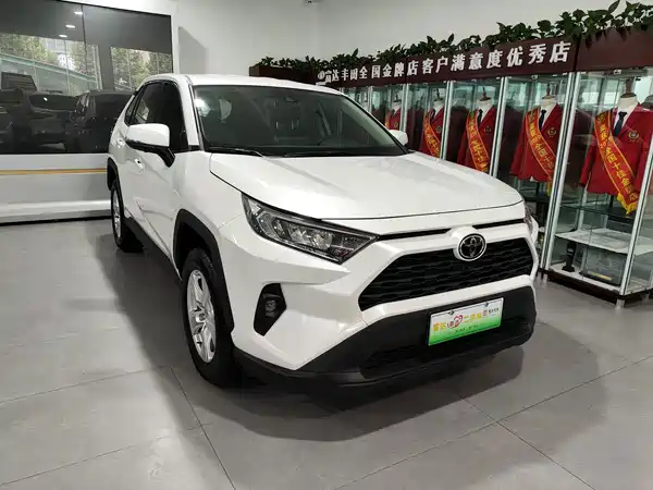 Toyota RAV4 2024