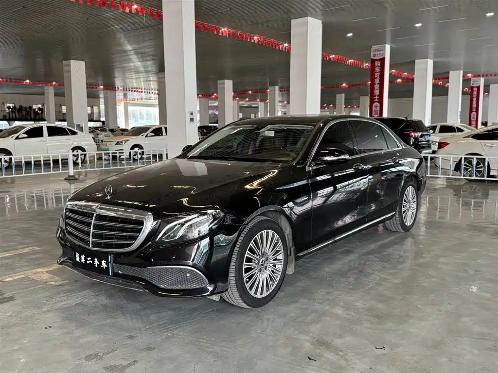 Mercedes-Benz E-Class 2019 — фото 1